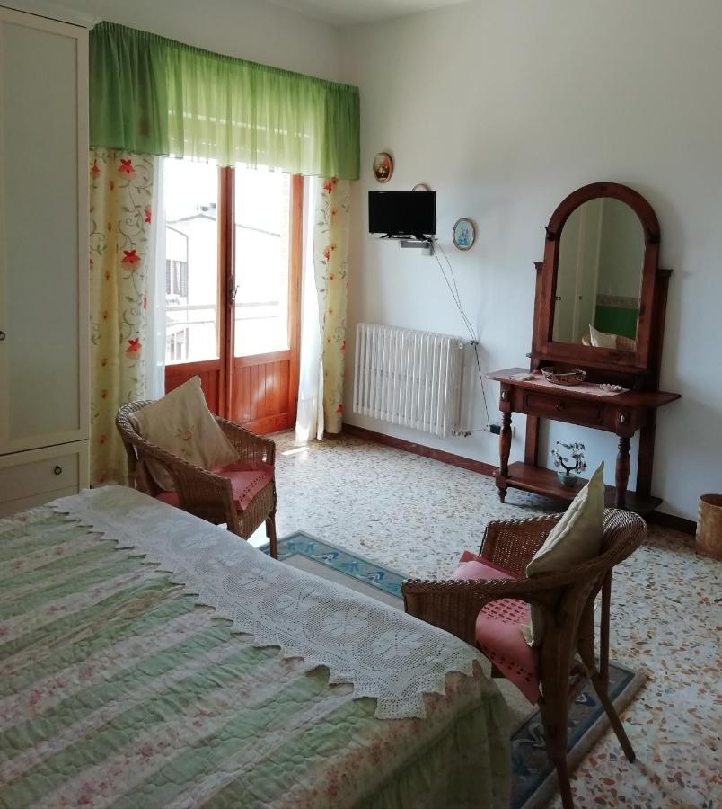 Albergo La Torre Radicofani Dış mekan fotoğraf